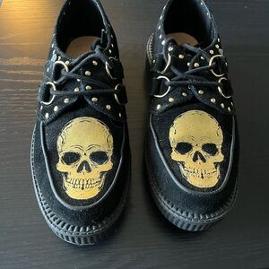 TUK Black and Gold Skull Women's Shoes
